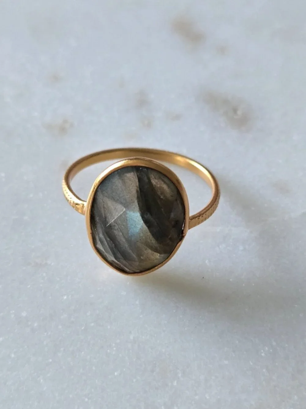Labradorite? Asymmetrical oval ring - Picture 15 of 15